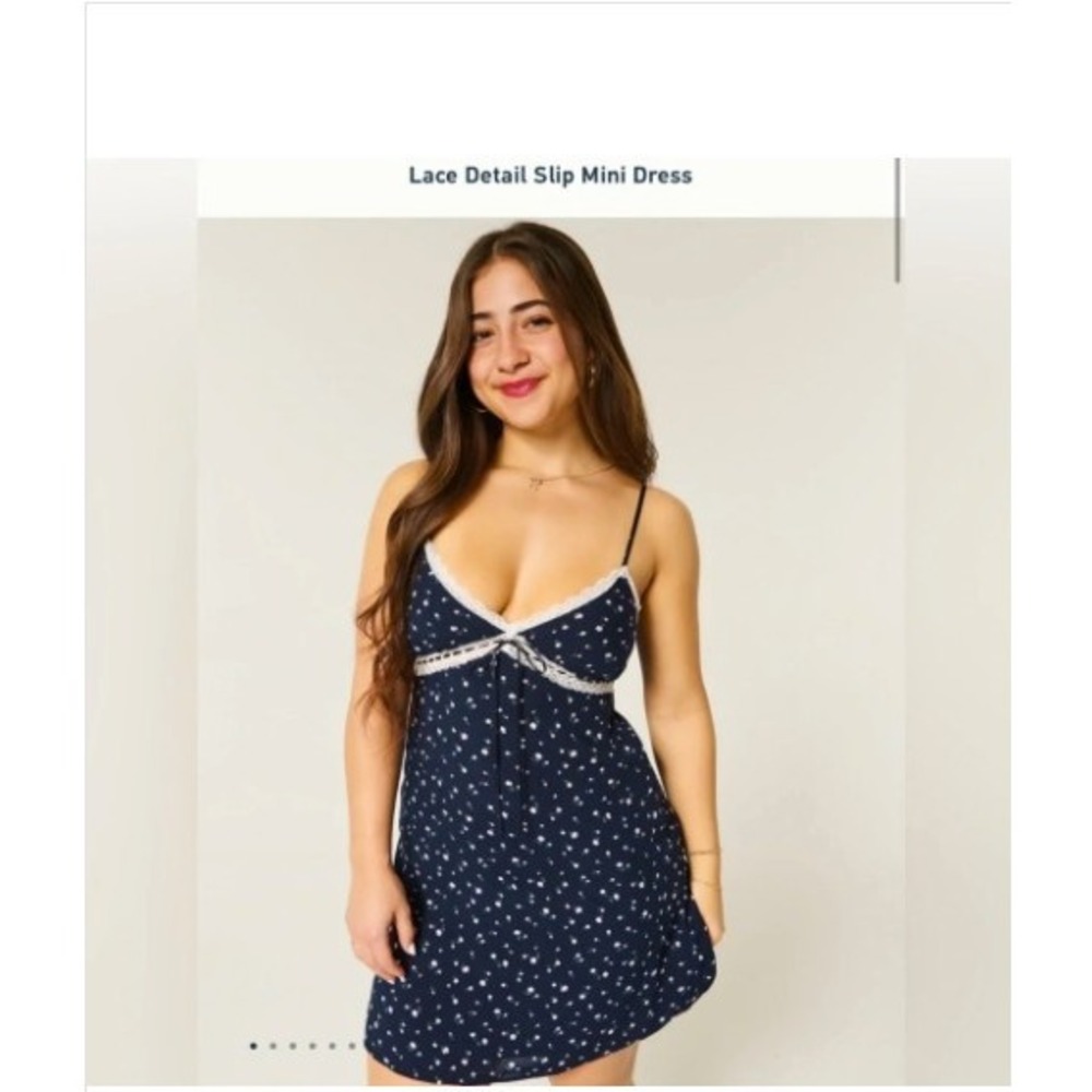 Hollister Lace Detail Slip Mini Dress Tie-Back Navy Blue Floral Size Medium NEW
